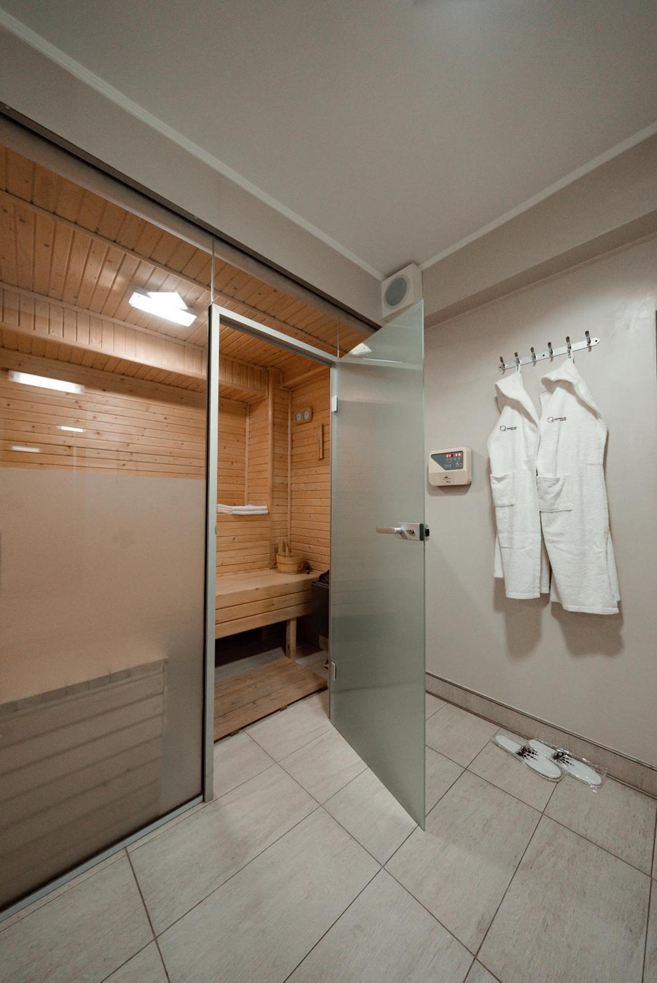 Quantum House Hotel Vatra Dornei Luaran gambar