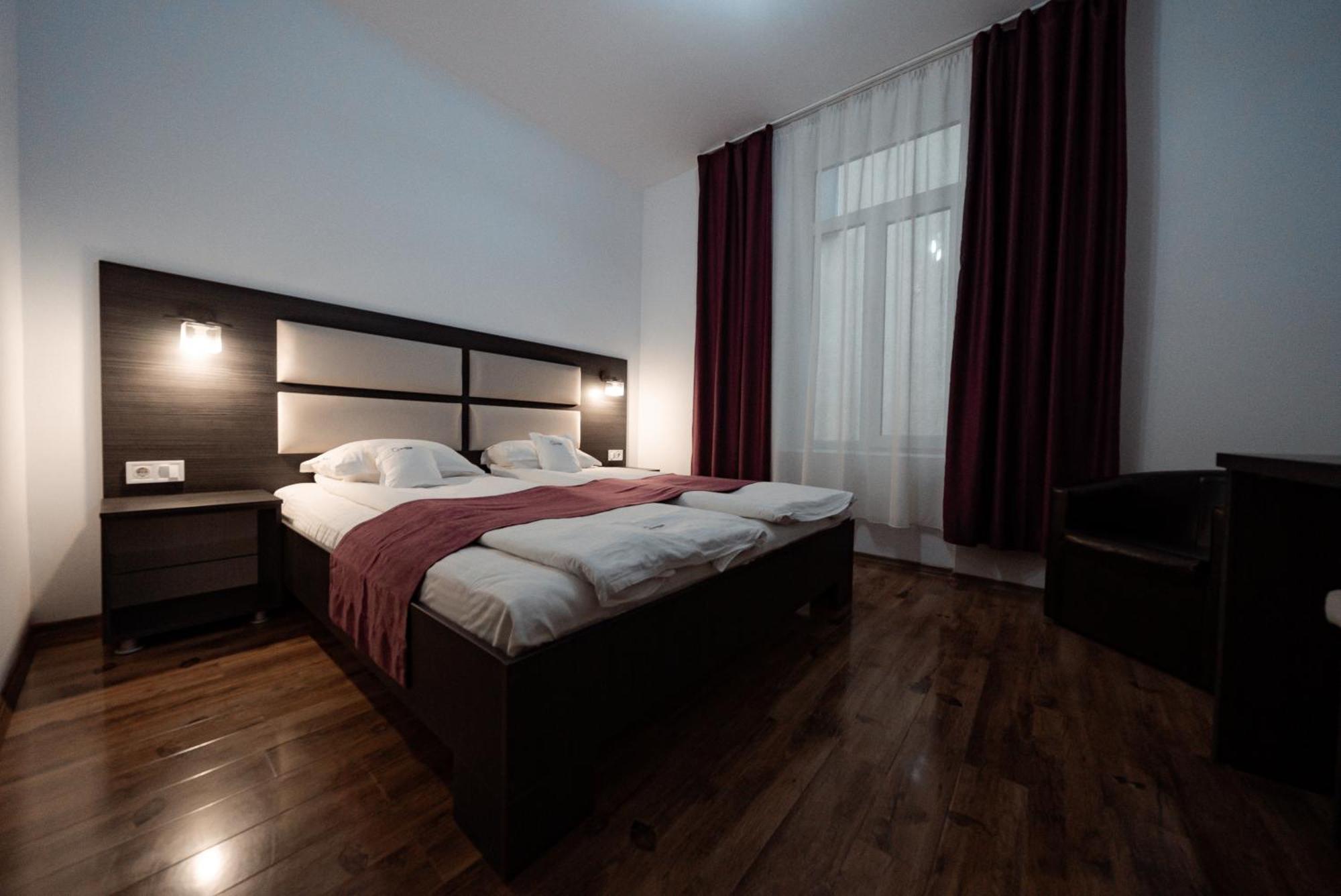 Quantum House Hotel Vatra Dornei Luaran gambar